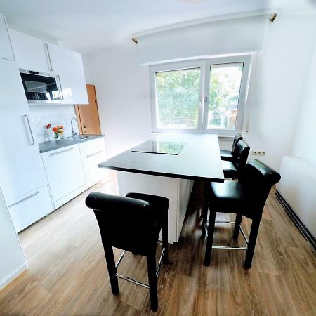 Grosszuegiges Apartment Nahe Frankfurt Rote Warte Exteriör bild